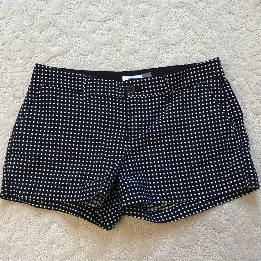 OLD NAVY Black and White Shorts
